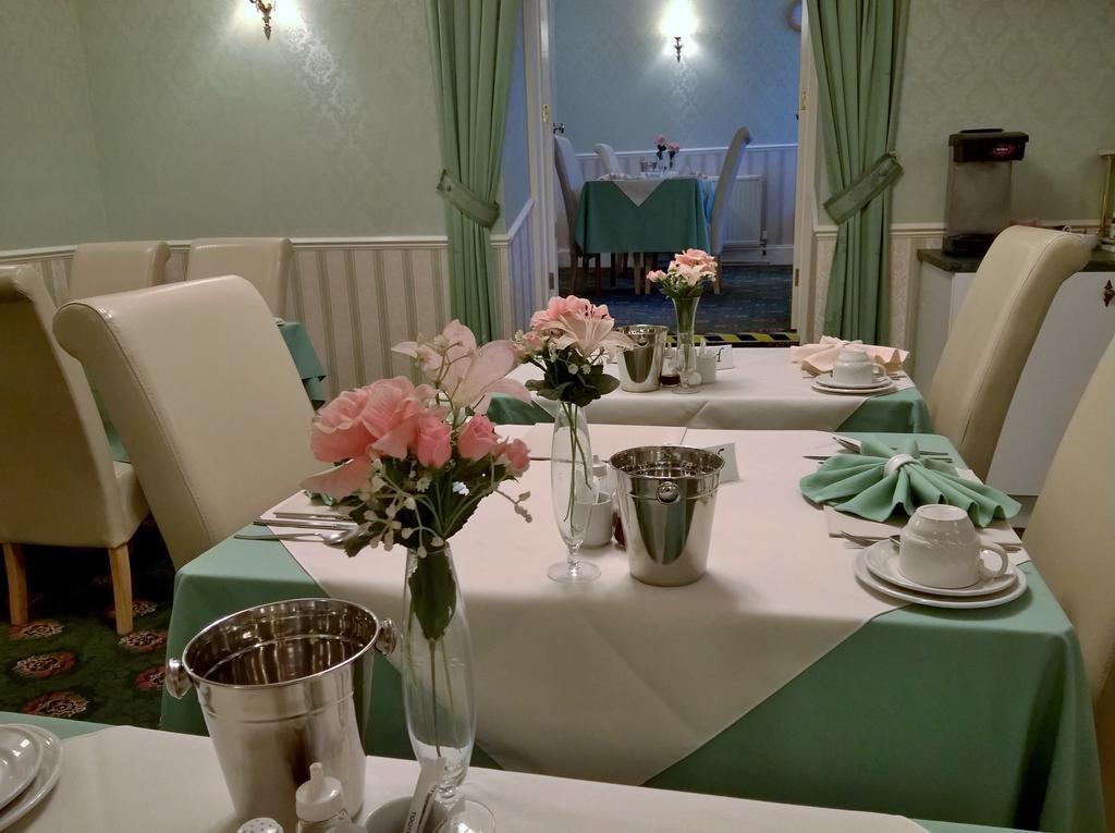 Crimdon Dene Hotel Torquay Buitenkant foto