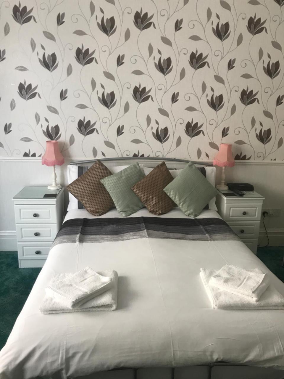 Crimdon Dene Hotel Torquay Buitenkant foto